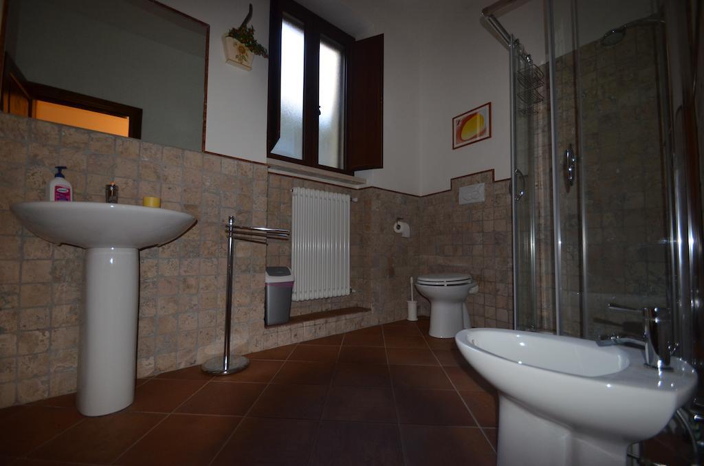 Residence Villa Valsi Santo Stefano Di Sessanio Ruang foto