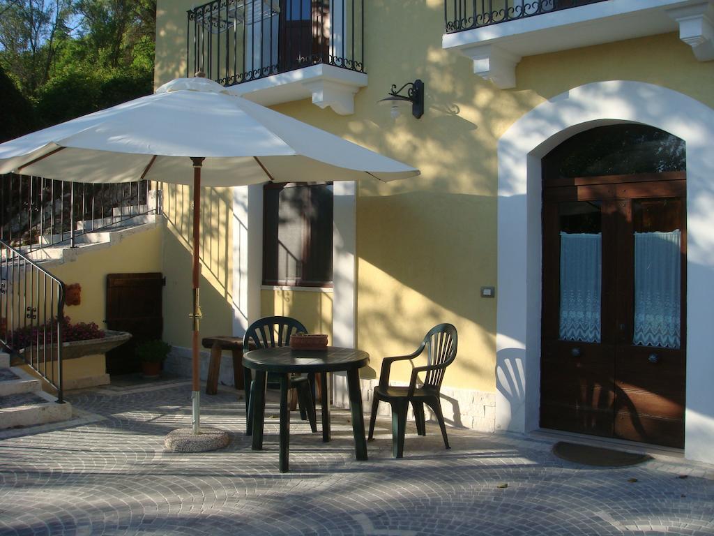 Residence Villa Valsi Santo Stefano Di Sessanio Bagian luar foto