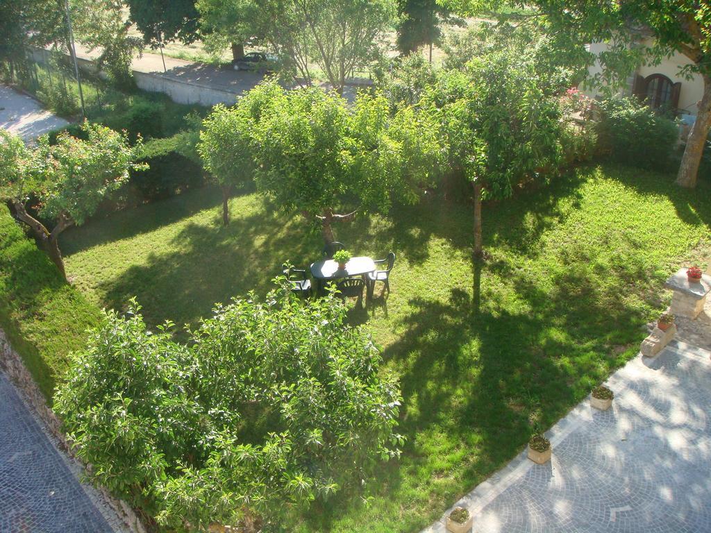 Residence Villa Valsi Santo Stefano Di Sessanio Ruang foto