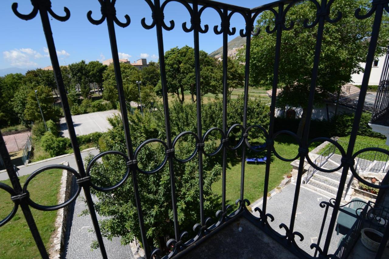 Residence Villa Valsi Santo Stefano Di Sessanio Bagian luar foto
